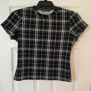 SHEIN plaid fitted crop tee